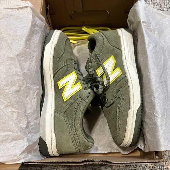 New Balance Olive Sneakers - Picture 6 of 7